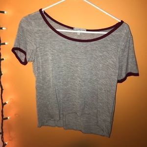 Cropped tee